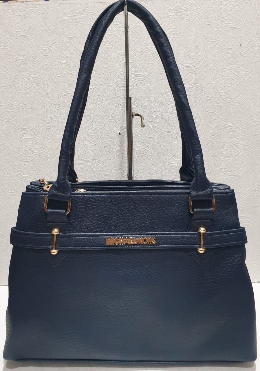 Elegant Classic Shoulder Bag